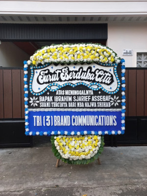Papan Bunga Duka di Bangetayu Kulon